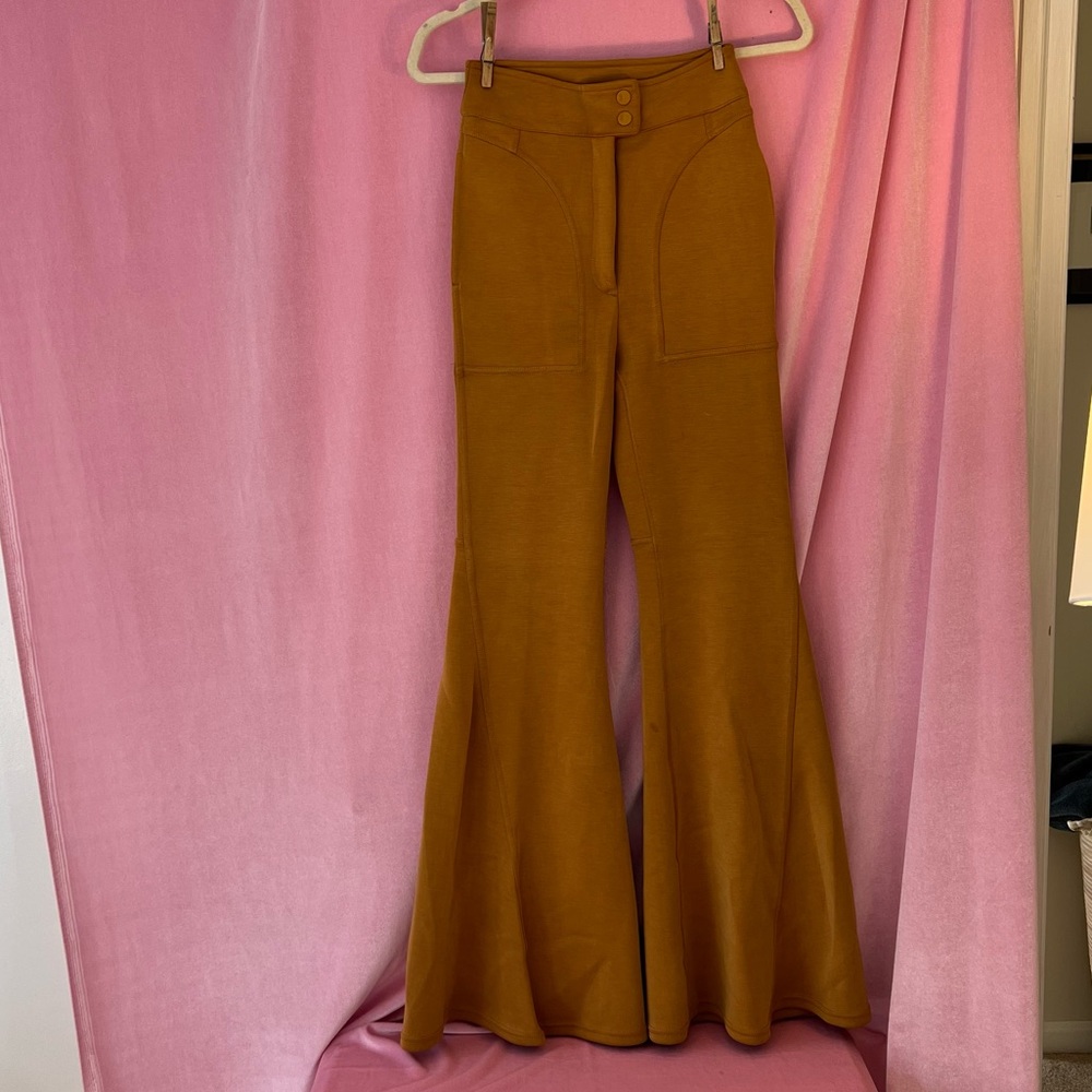 Free people movement flare pants